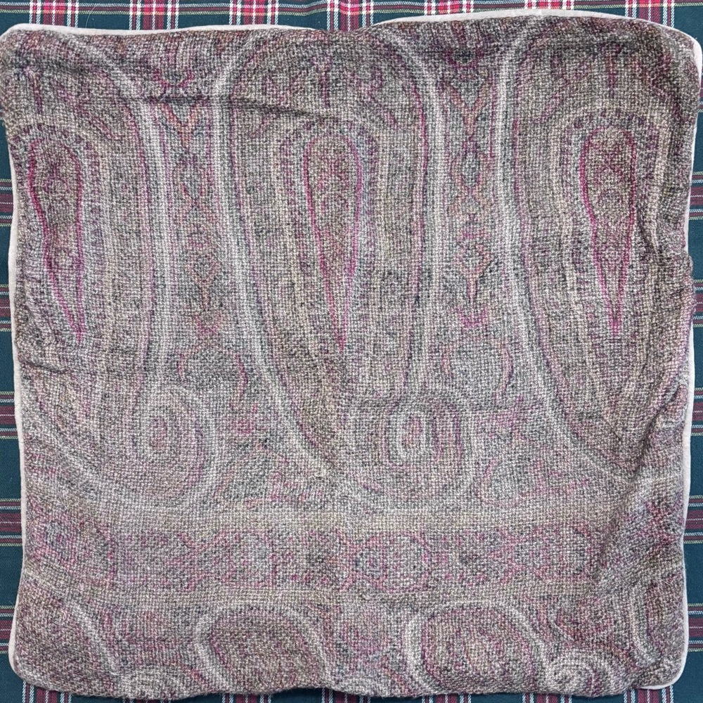Pottery Barn Textured Cushion Cover